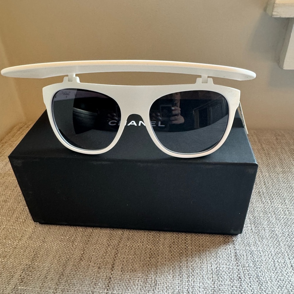 Chanel Sunglasses with tags - Cruise Collection White Limited Edition Visor